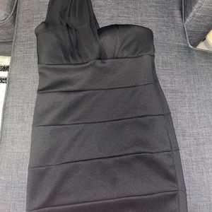 Black 1 shoulder dress